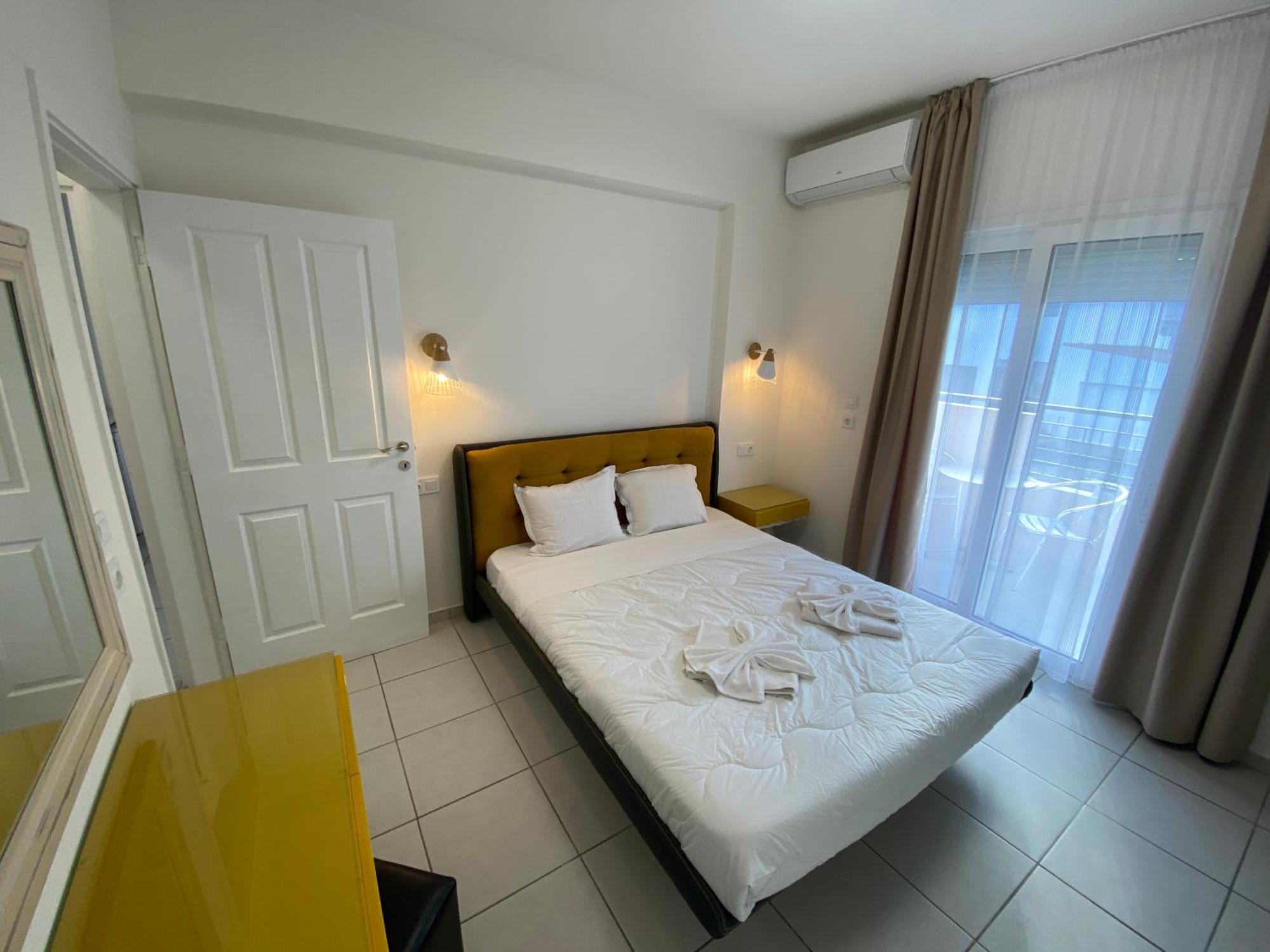 Opalium Beach Front Suites Potos Exterior foto